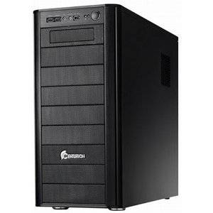 Человек рассматривает варианты компьютеров на столе