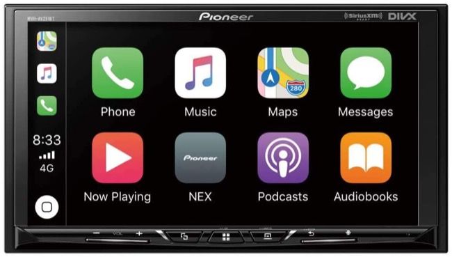 Головное устройство Pioneer MVH-AV251BT в автомобиле