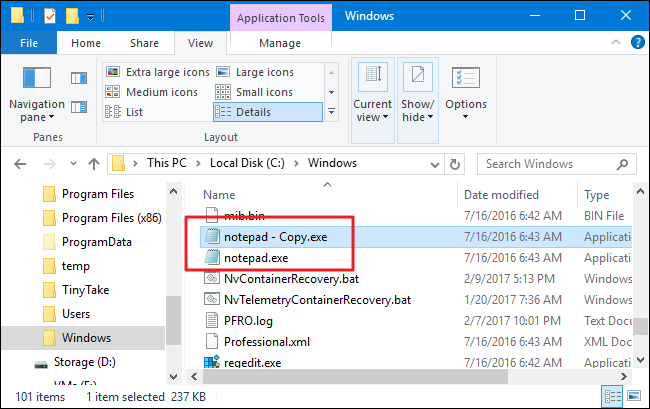 Оригинал и копия notepad.exe в папке