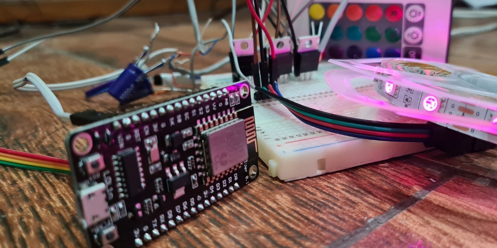 Управление RGB лентой через ESP8266 и Tasmota