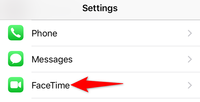 Нажмите «FaceTime» в Настройках iPhone.