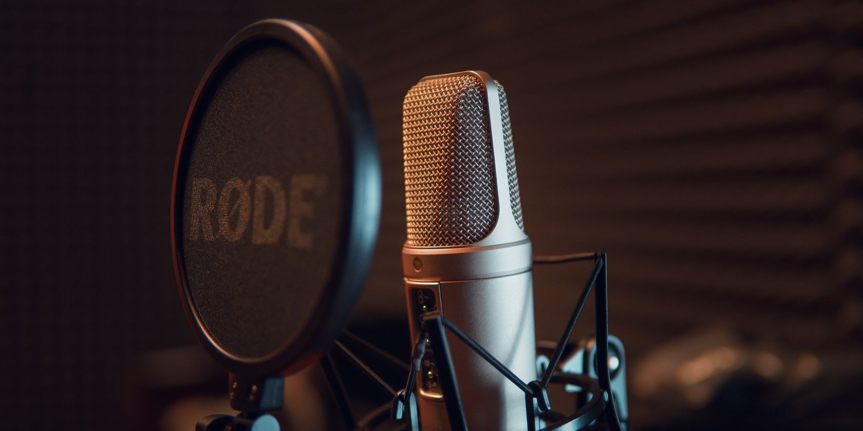 Правильная техника микрофона — запись голоса