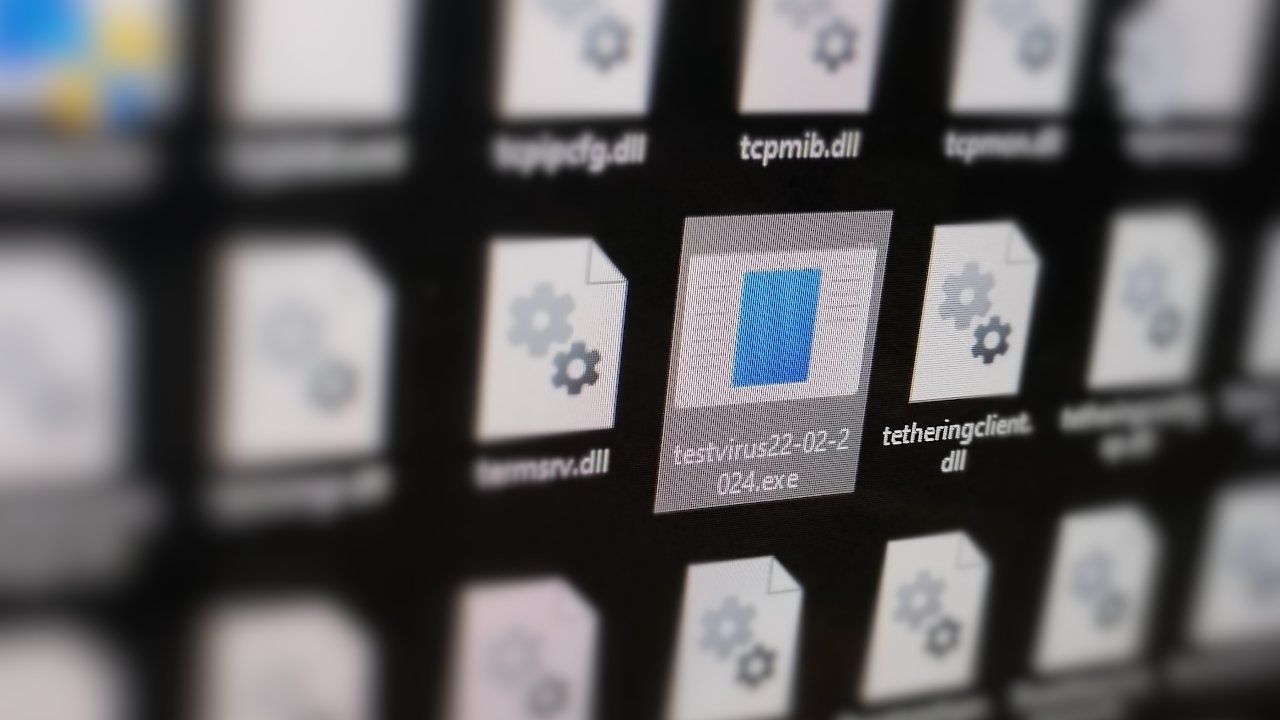 Удалить вирус без антивируса через командную строку