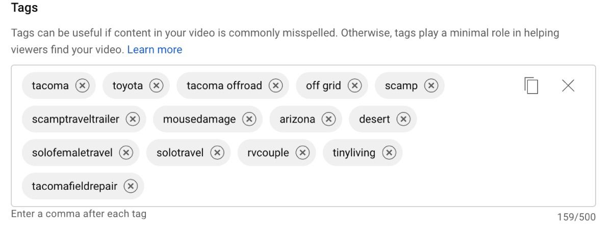 Поле тегов YouTube с несколькими тегами