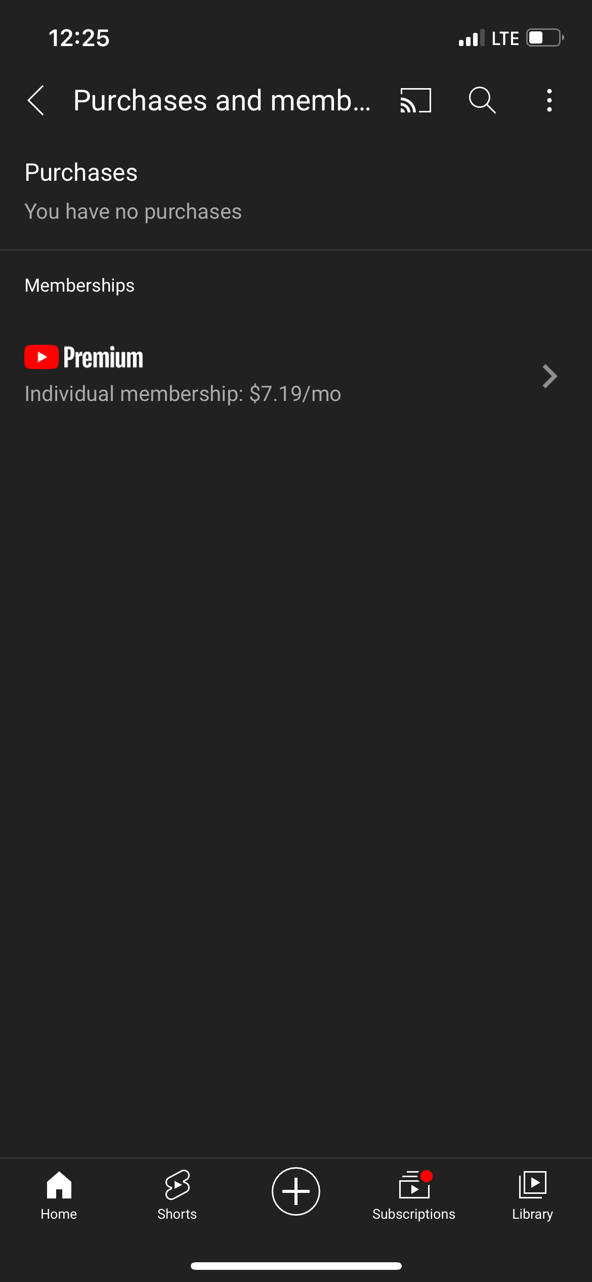 Раздел подписок YouTube на iPhone