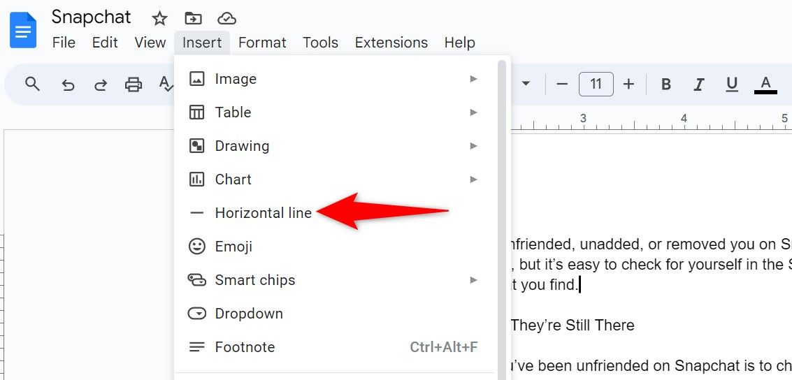 Выделена опция «Горизонтальная линия» в меню Google Docs.