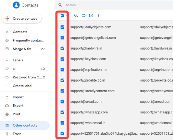 Все контакты выделены в списке «Другие контакты».