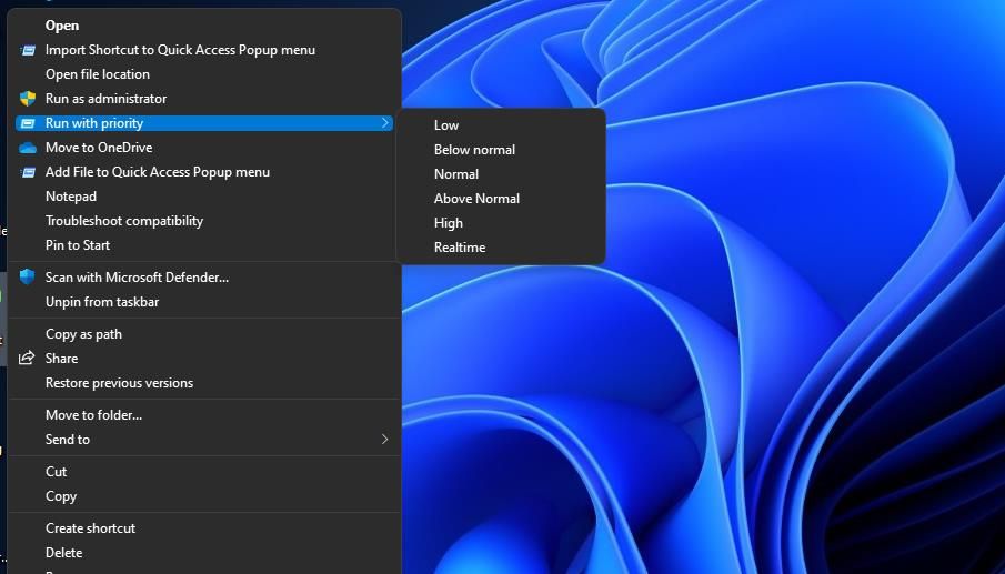 Новый пункт Run with priority в контекстном меню