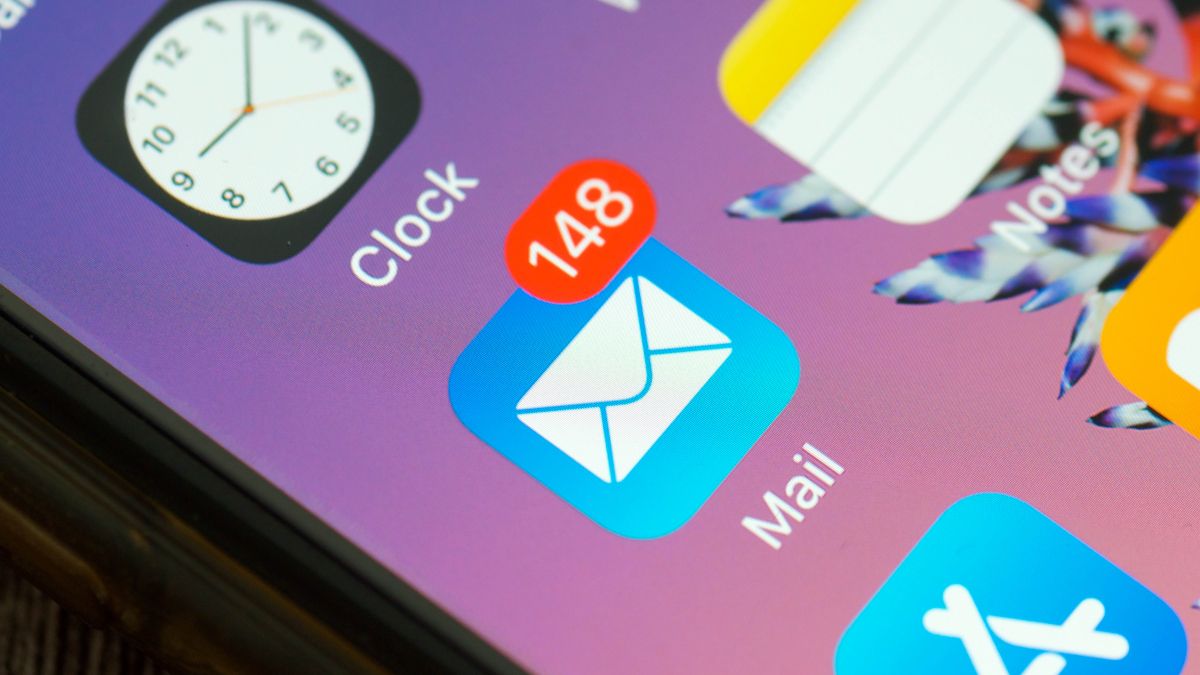 Пометить все письма как прочитанные — iPhone, iPad, Mac