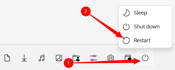 Нажмите кнопку питания в меню «Пуск», затем удерживайте Shift и выберите «Перезагрузить».