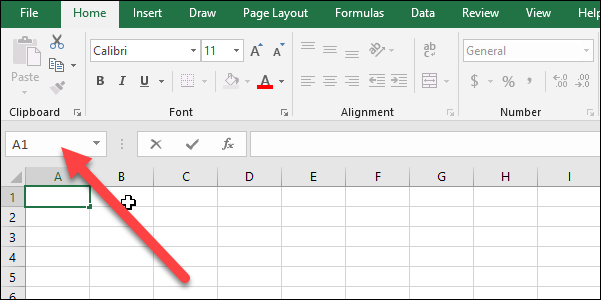 Поле имени в левом верхнем углу Excel
