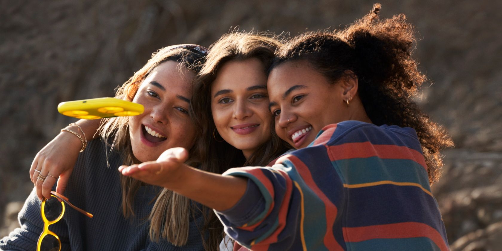 Pixy выполняет автономную съёмку вокруг человека