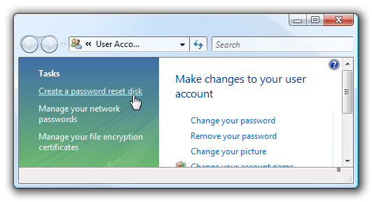 Окно 'Учетные записи пользователей' с ссылкой 'Создать диск сброса пароля'