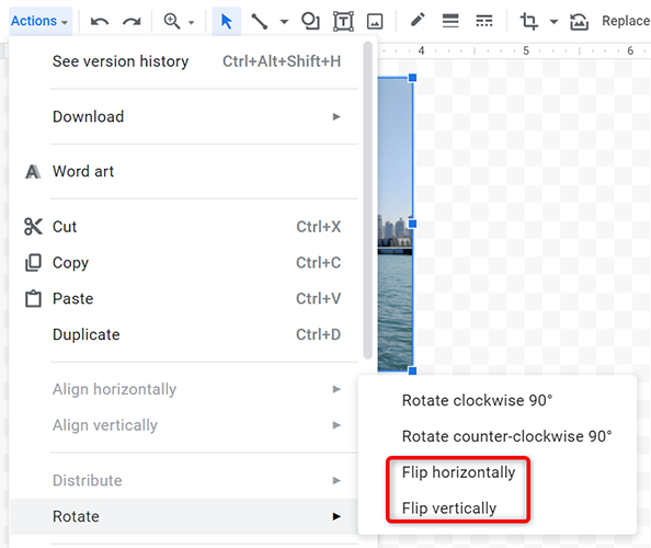 Нажмите Действия > Повернуть на панели «Рисунок».