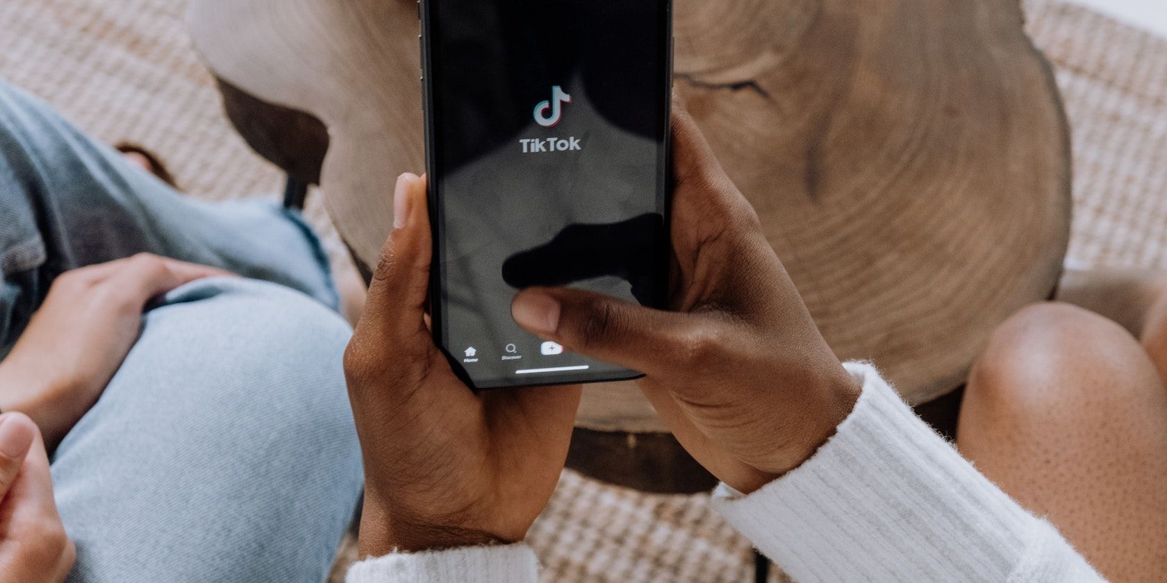 Автосубтитры в TikTok — как включить и отключить