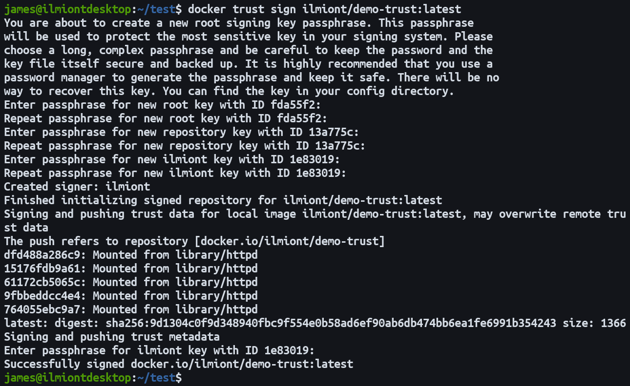 Скриншот: публикация подписанного Docker-образа