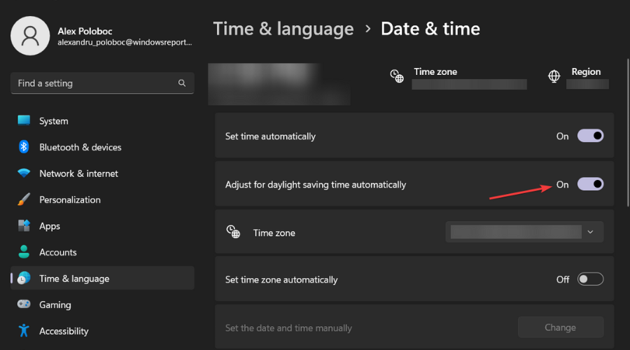 Переключатель: автоматически корректировать переход на летнее время