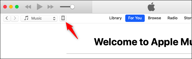 Выбор устройства в iTunes в левом верхнем углу интерфейса