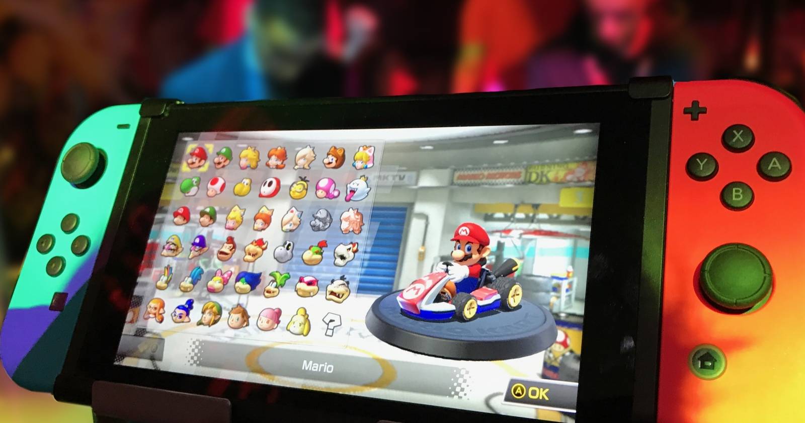 Nintendo Switch с обложкой Super Mario