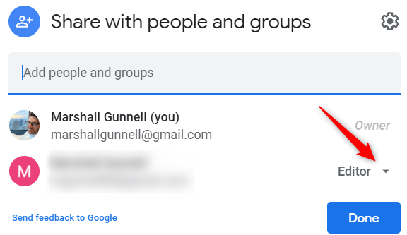 Нажмите стрелку рядом с уровнем доступа участника
