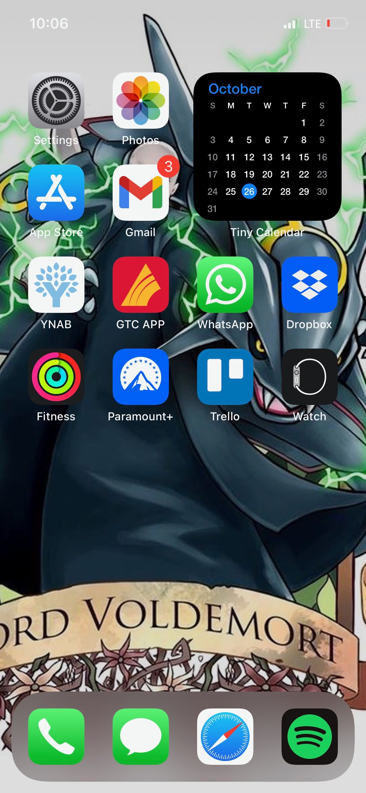 Скриншот: доступ к приложению Watch на iPhone