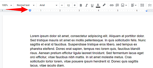 Перетащите синюю полосу на линейке, чтобы изменить позицию первой строки.