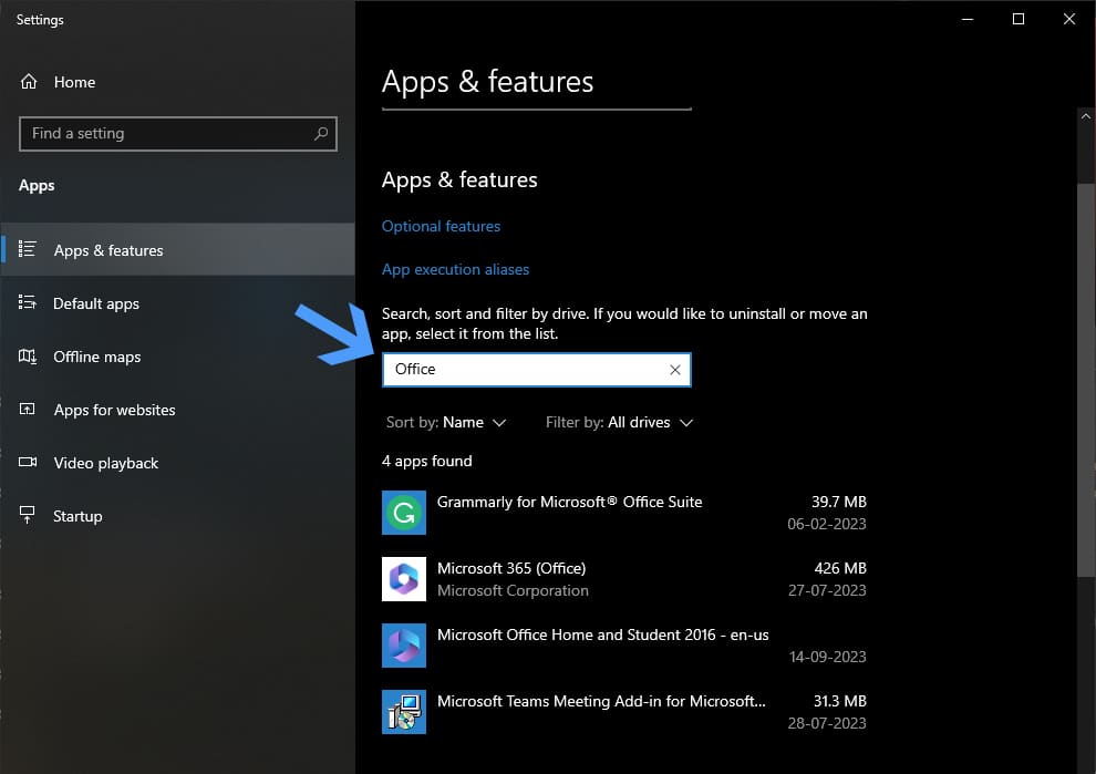 Поиск Office в списке приложений для удаления