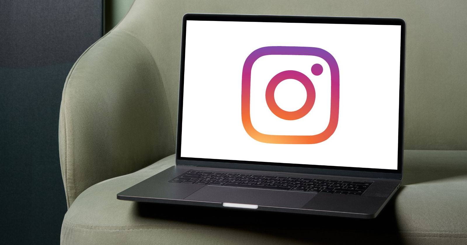 Значок приложения Instagram на экране компьютера