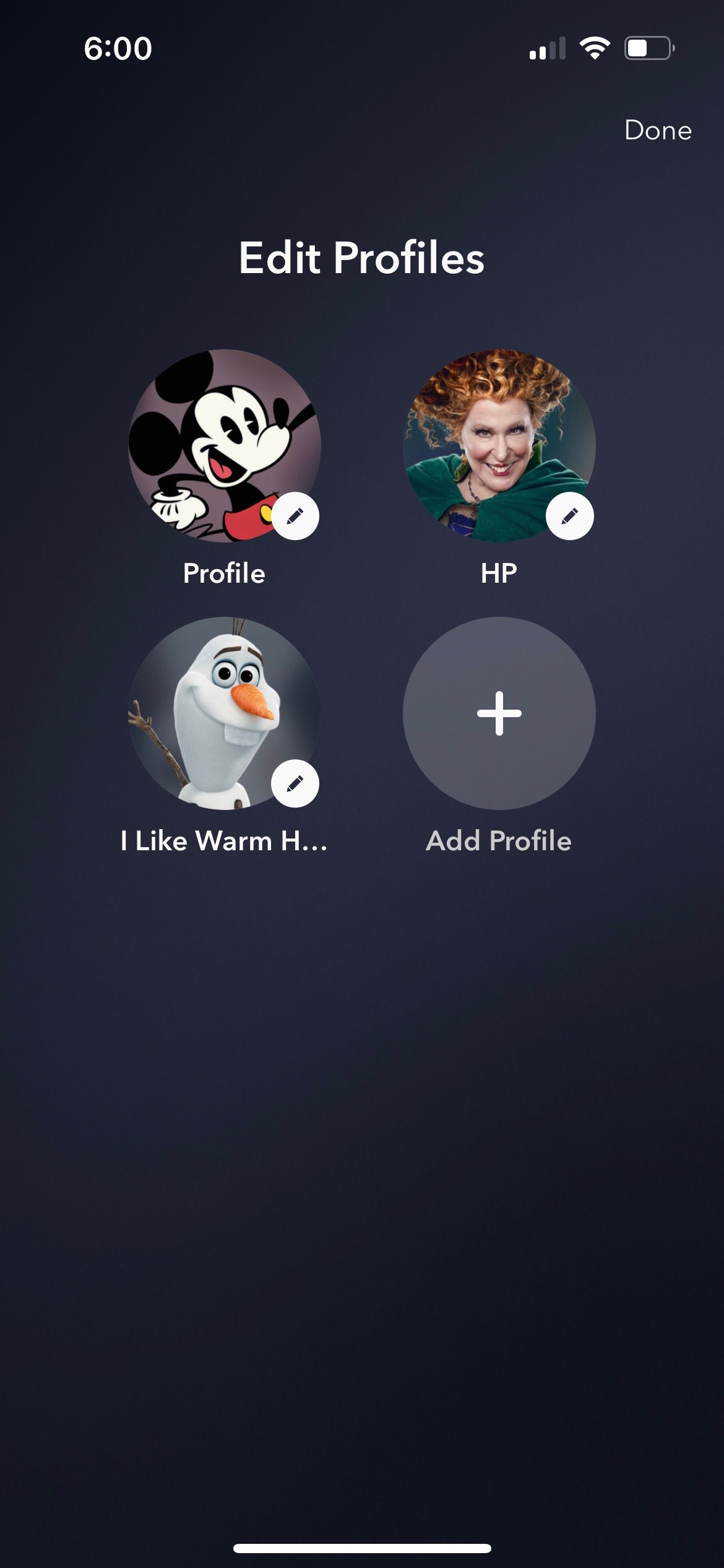 Мобильная страница профиля Disney с иконками редактирования