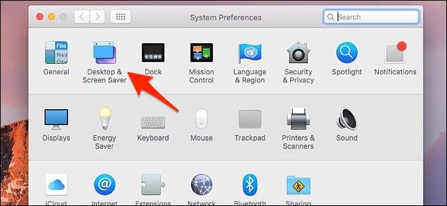 Список категорий обоев в Системных настройках, включая Apple и цвета