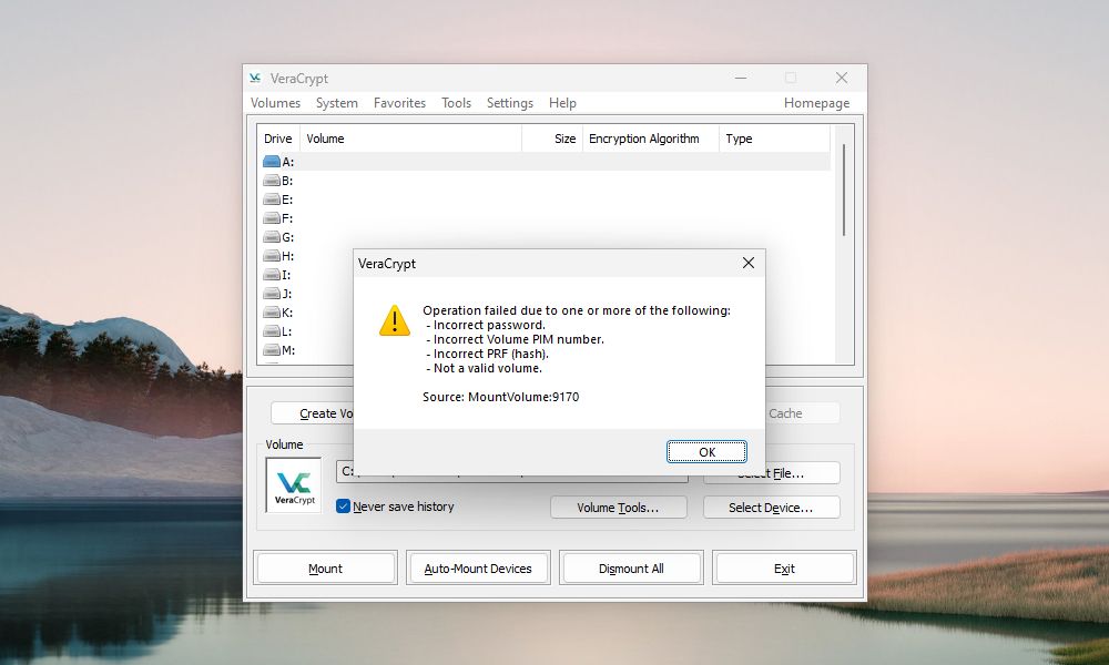 окно ошибки при неверном пароле в VeraCrypt