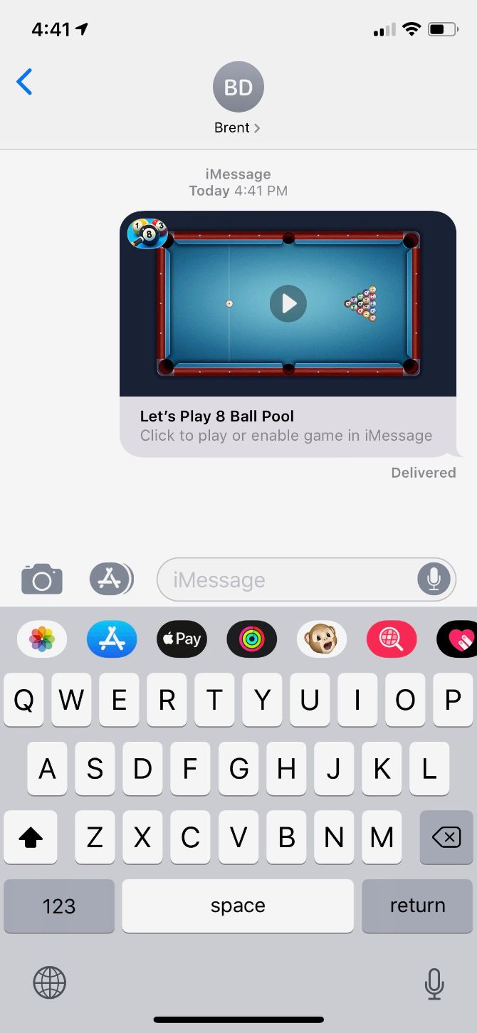 Отправка приглашения на матч 8 Ball Pool через iMessage