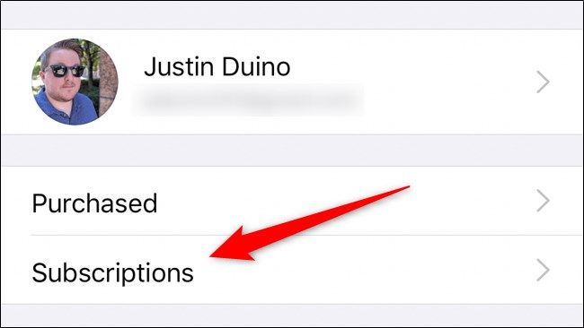 Изображение: раздел Подписки в App Store на iPhone
