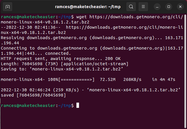 Изображение: загрузка бинарного архива Monero в терминале