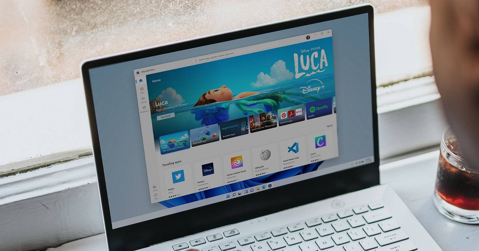 Персональный компьютер с Windows 11