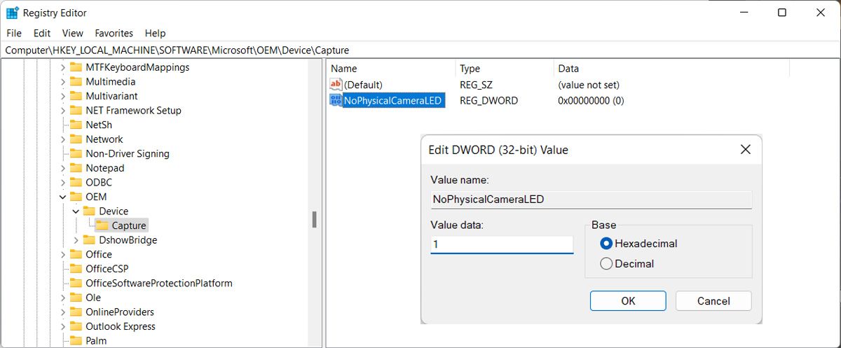 Окно редактора реестра с ключом NoPhysicalCameraLED и значением 1