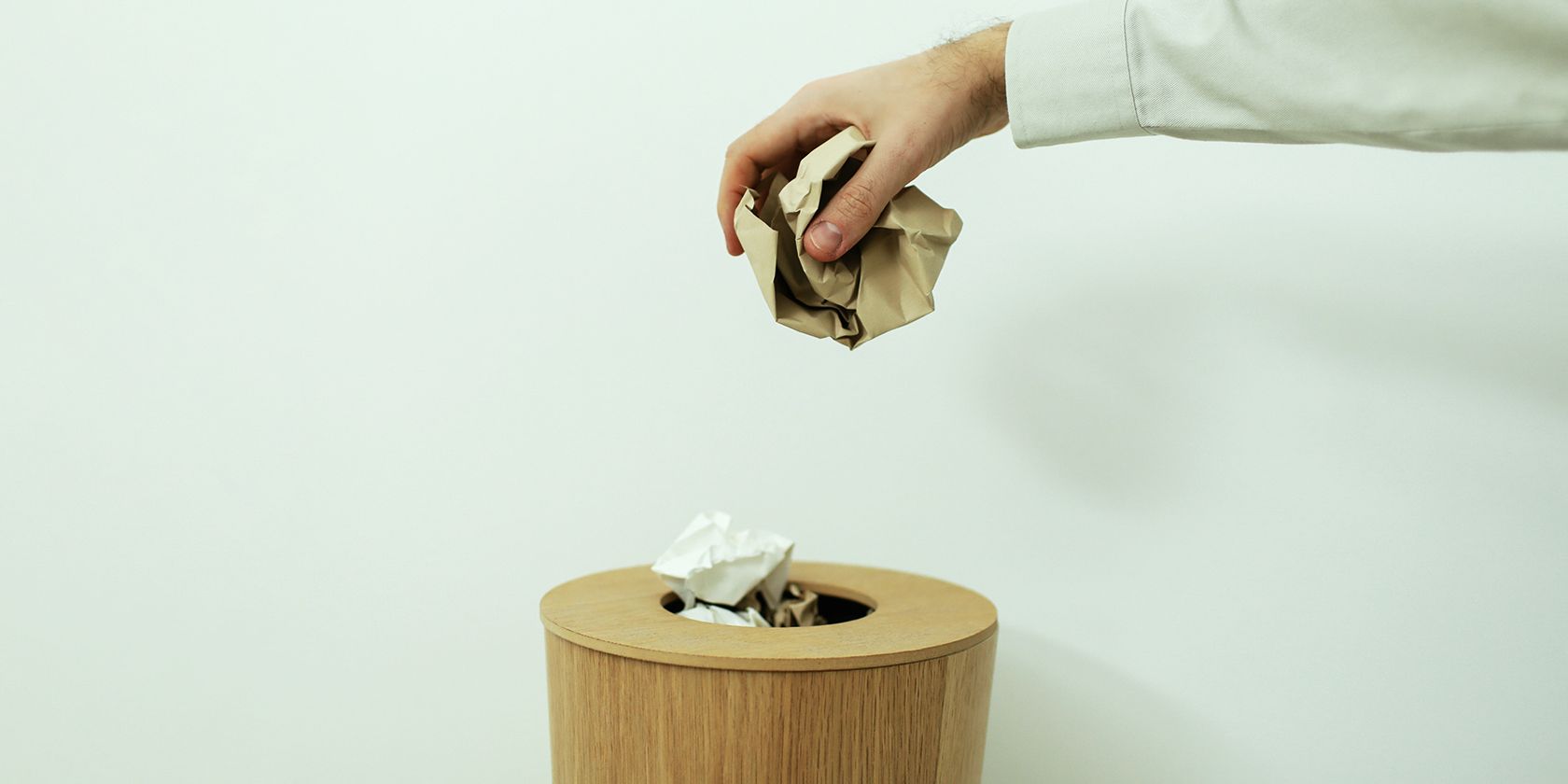 Разгладить скомканный документ в Photoshop