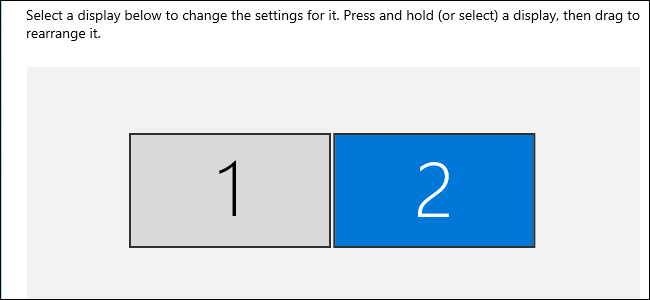 Окно параметров Windows 10 с настройками нескольких дисплеев