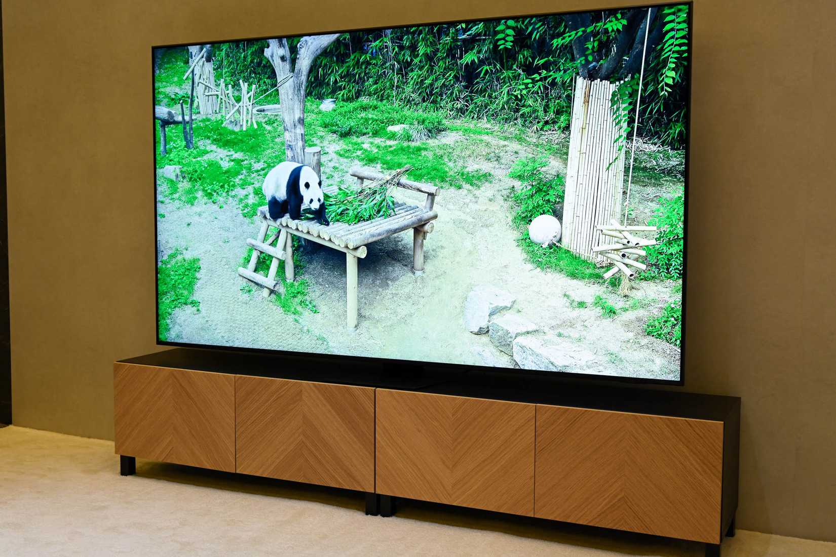 Телевизор Samsung Neo QLED