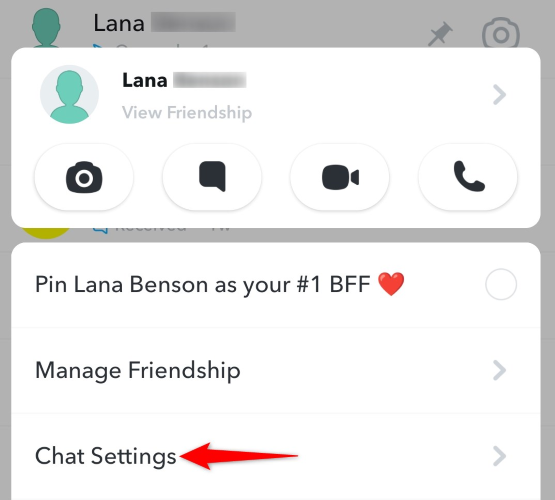 Выберите «Настройки чата».