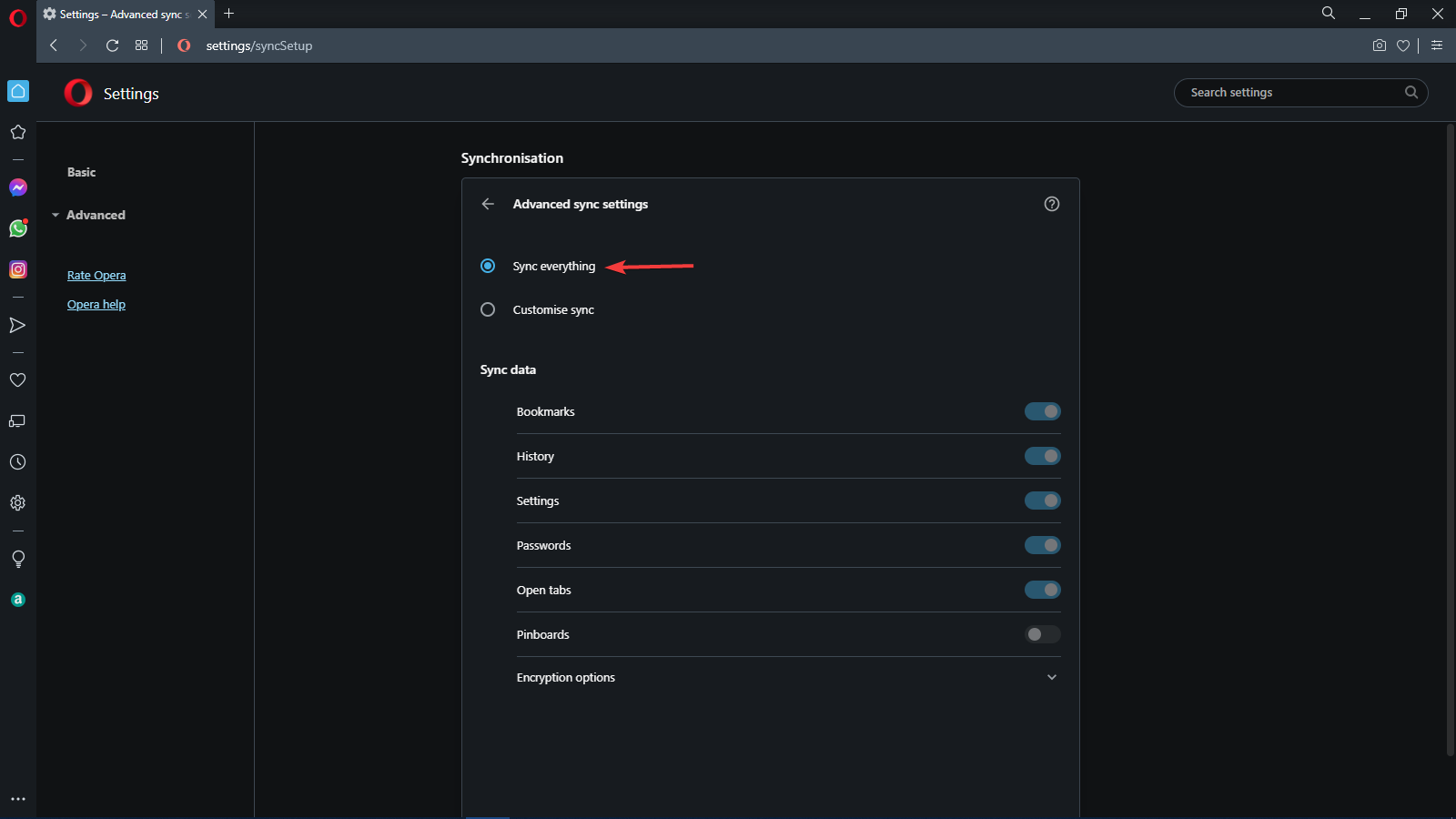 Скриншот: флажок Синхронизировать всё в Opera