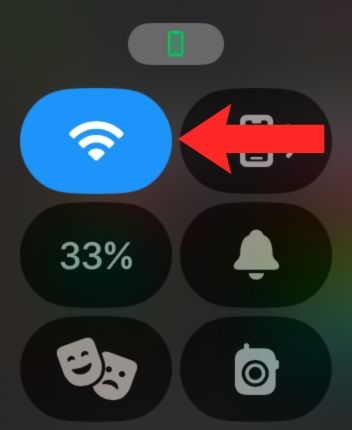 Пункт управления Apple Watch с выделенным переключателем Wi‑Fi