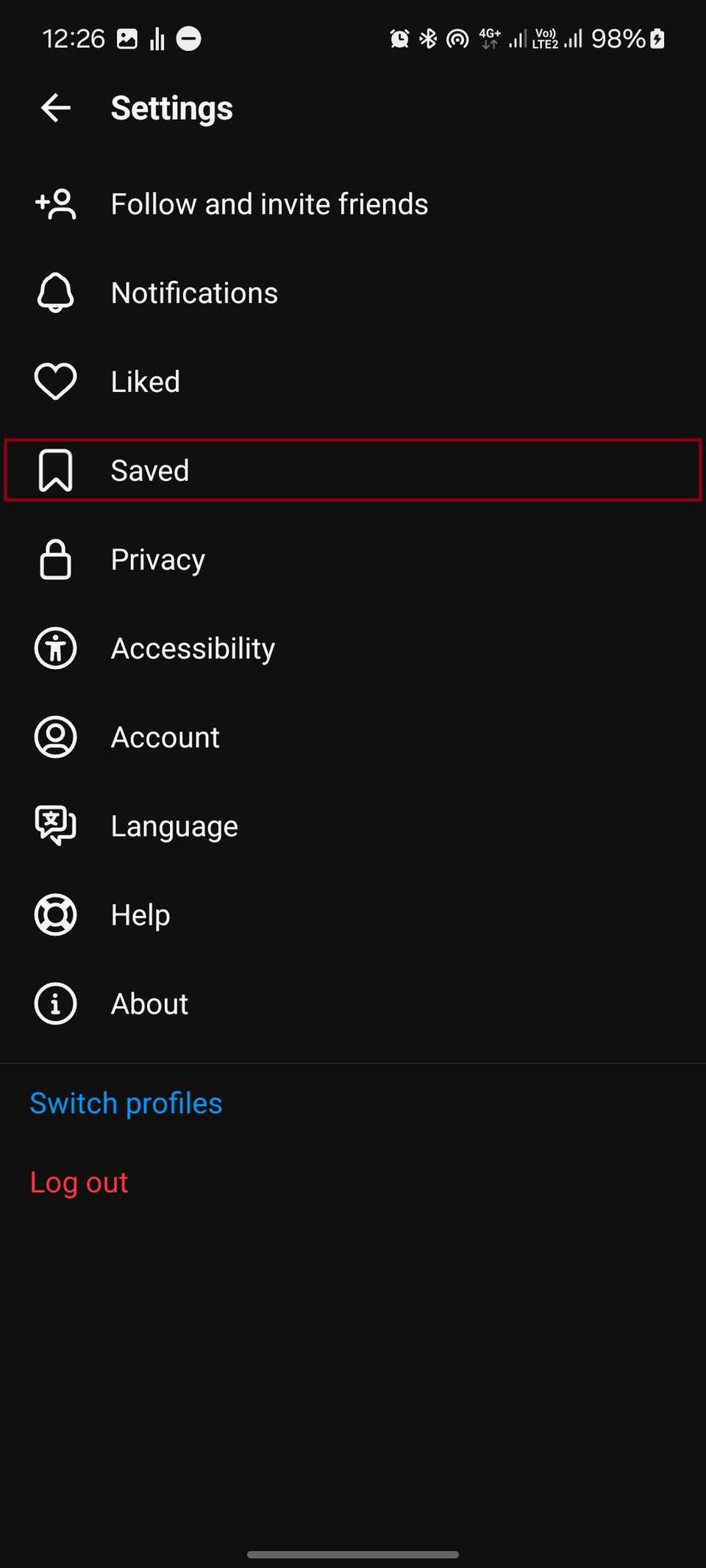 скриншот: настройки Threads с выделенным пунктом «Сохранено»