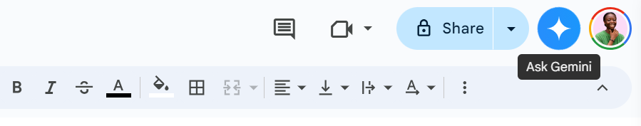 Вид правого верхнего угла таблицы Google Sheets с иконкой Gemini.