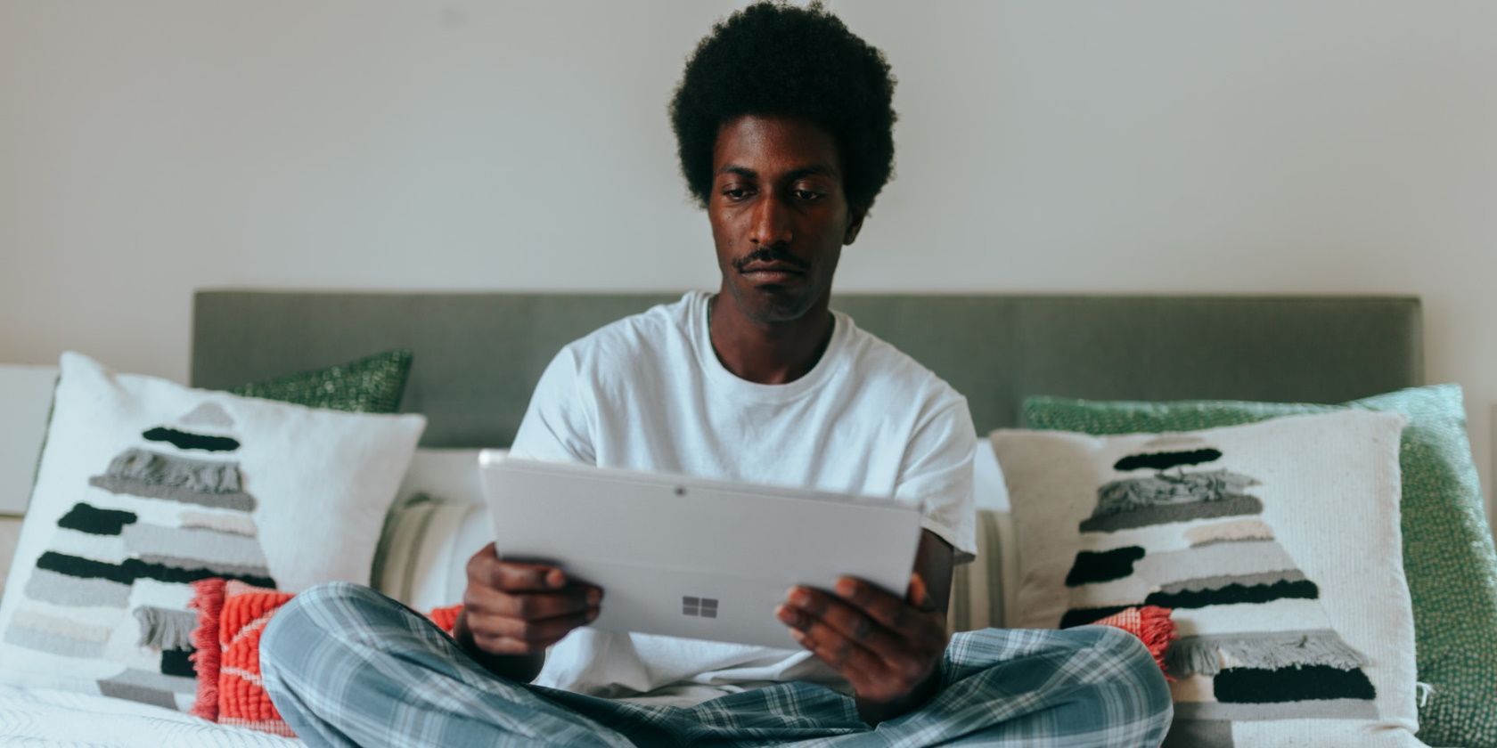 Как включить Чтение вслух в Outlook