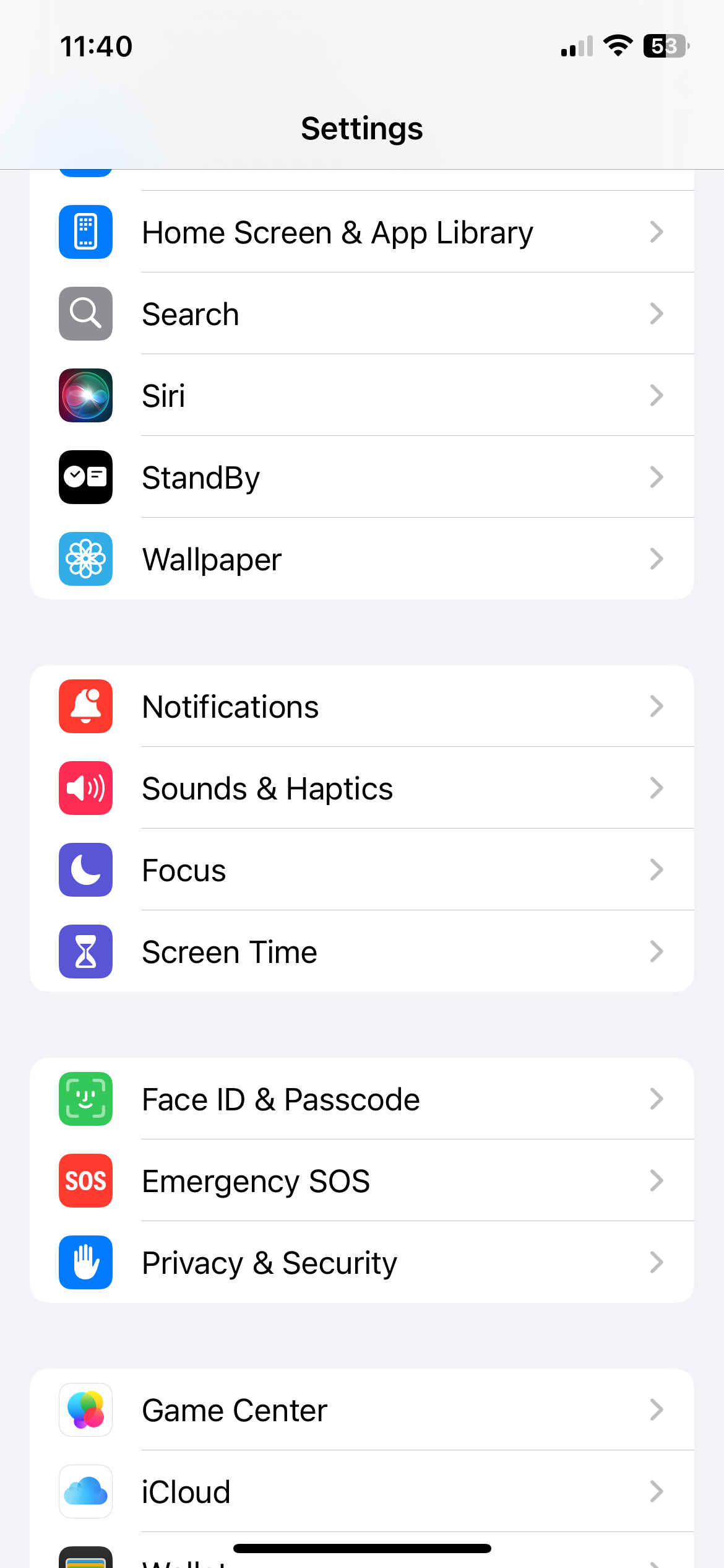 Экран Настройки в приложении Settings на iPhone.