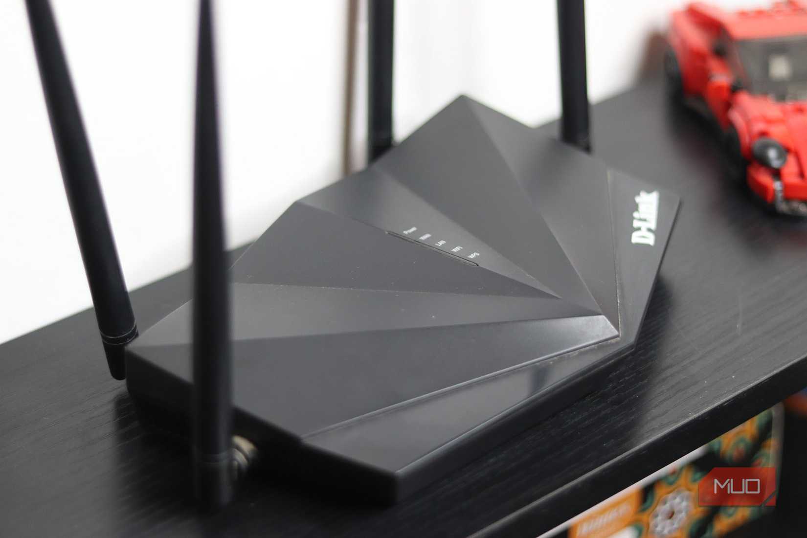 An old N300 series router