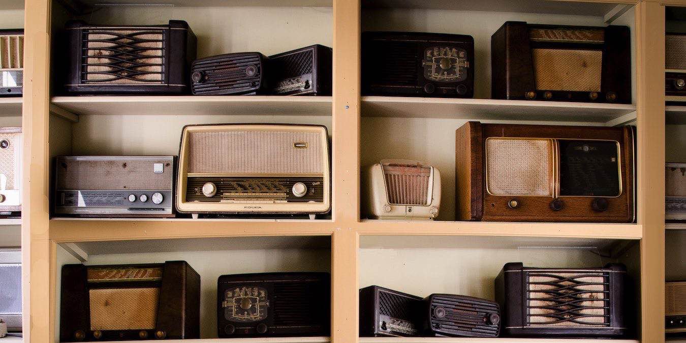 Радио и подкасты на Alexa — как слушать