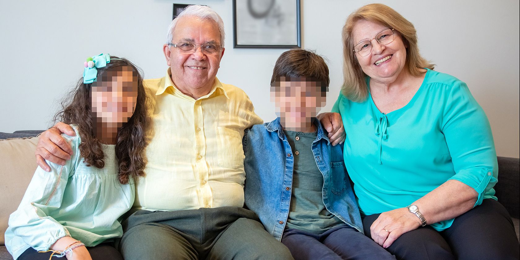 Как пикселизовать лицо в Photoshop