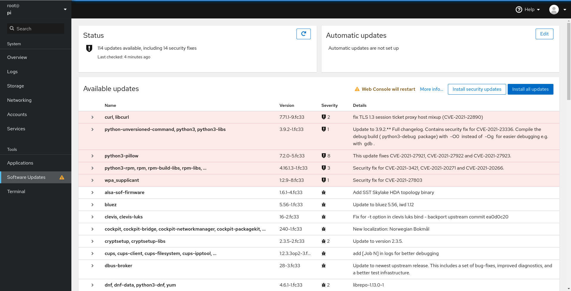 Интерфейс обновлений с опциями установки всех патчей или только безопасности